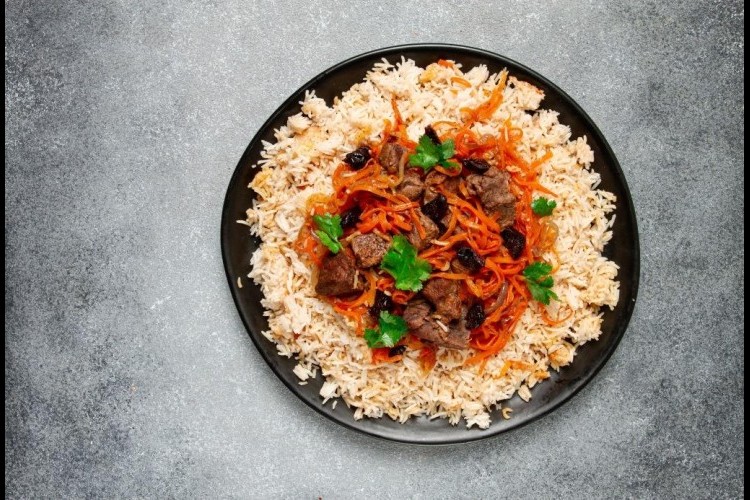 الأرز البخاري باللحم