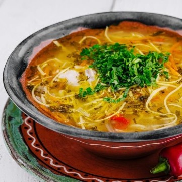 شوربة المعكرونة الأرمنية