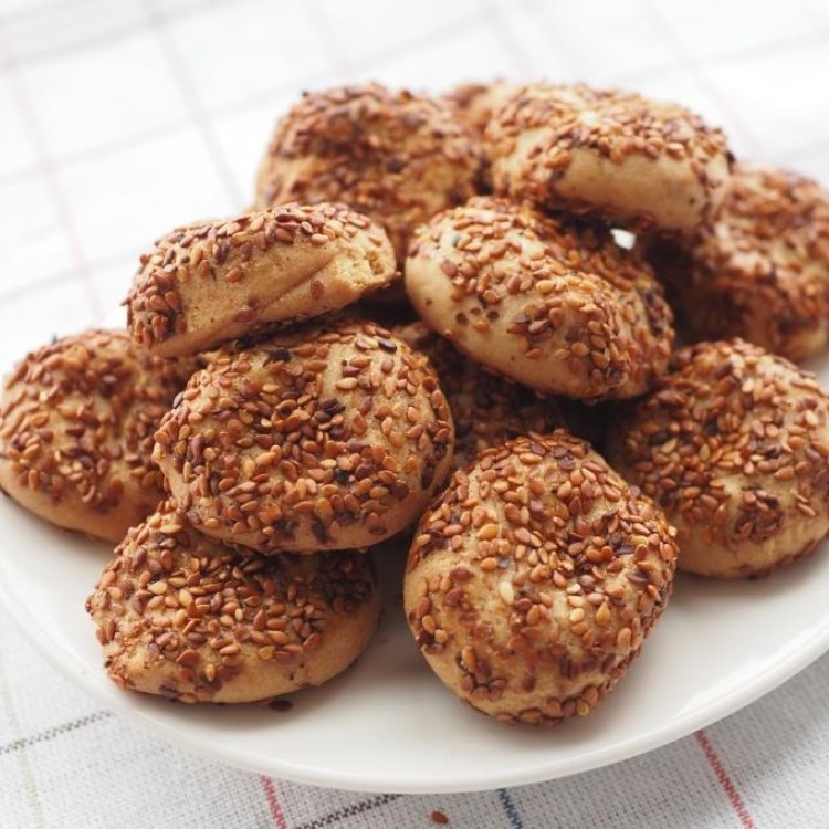 الكعك بالسمسم