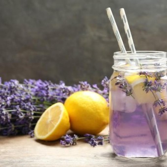 عصير ليمون باللافندر