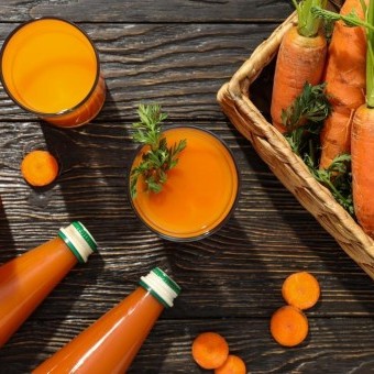 عصير الجزر الطبيعي