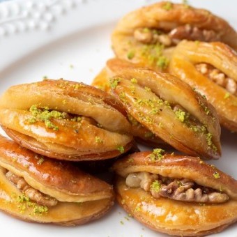 وربات بالمكسرات