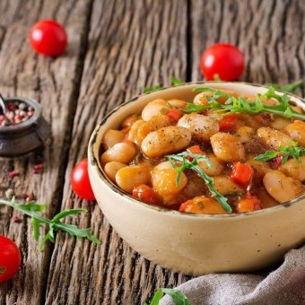 يخنة الفاصوليا البيضاء على الطريقة الشامية