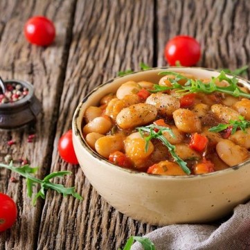 يخنة الفاصوليا البيضاء على الطريقة الشامية