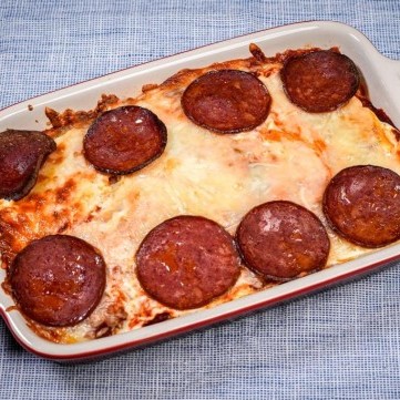 صينية النودلز مع السلامي بالفيديو