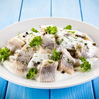 سلطة الرنجة بالطحينة