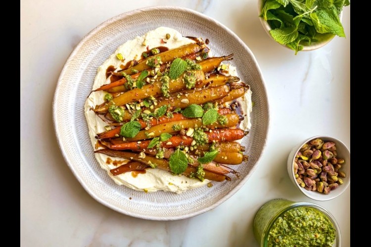 حلويات جبنة فيتا المخفوقة