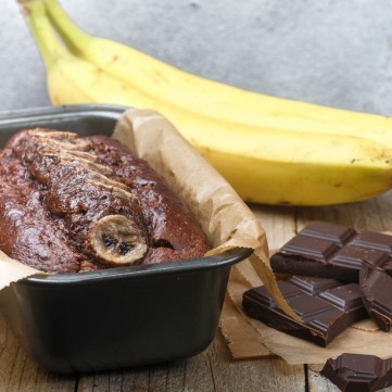 كيكة الموز بالشوكولاتة الداكنة للرجيم