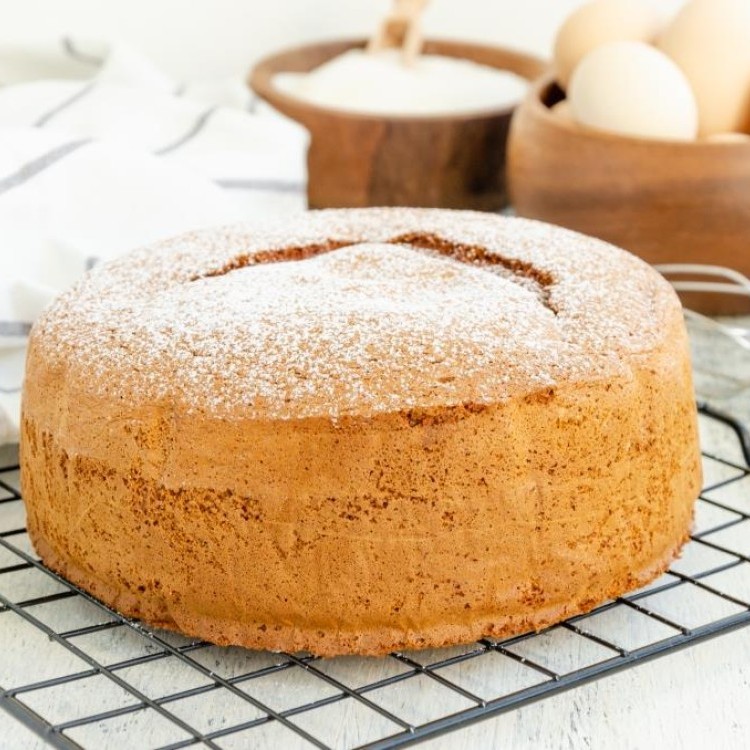 كيك إسفنجي بدون محسنات