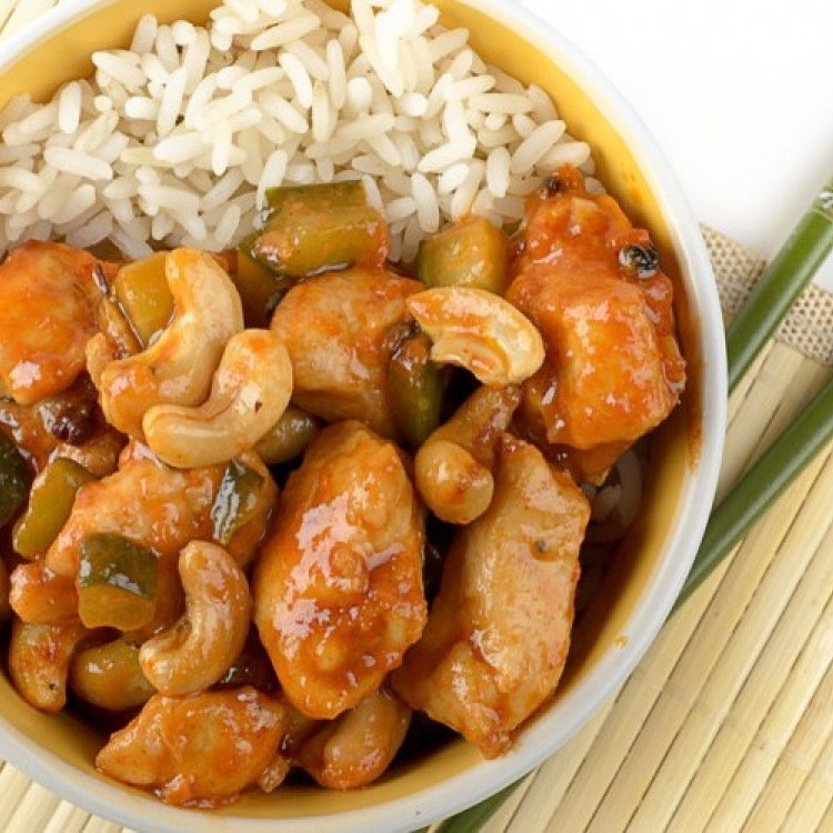 لوجبة غداء لذيذة: وصفات الدجاج بالكاجو من المطبخ الصيني