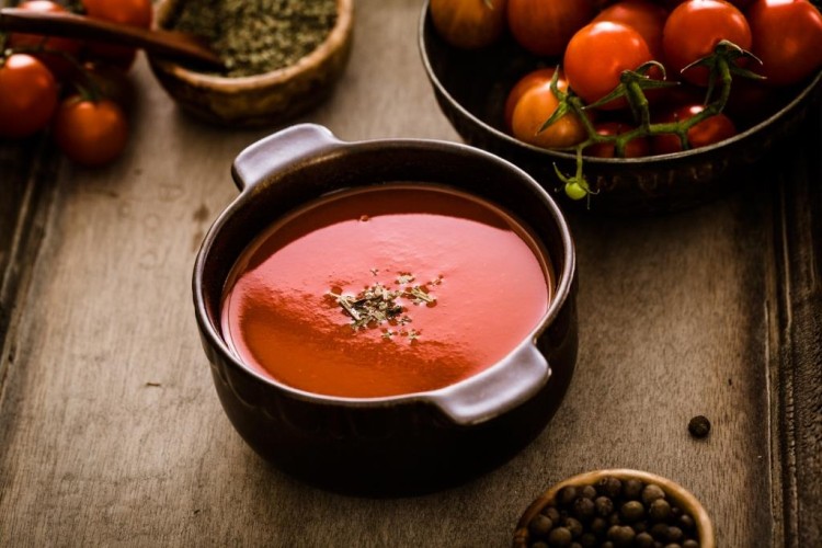شوربة الطماطم الإيطالية