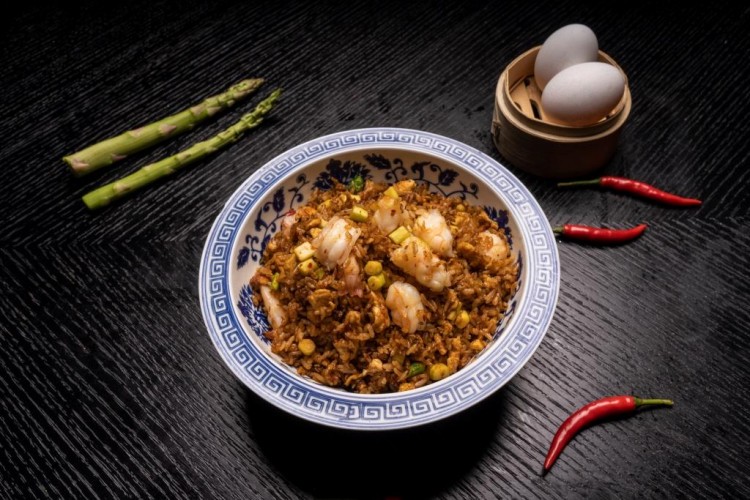 أرز مقلي هوتانج من المطبخ الآسيوي بالفيديو