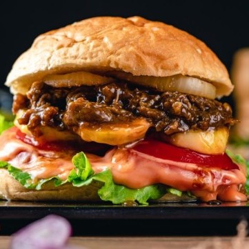 برجر اللحم المنزلي بطريقة مبتكرة