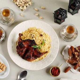 كبسة الدجاج بالزعفران