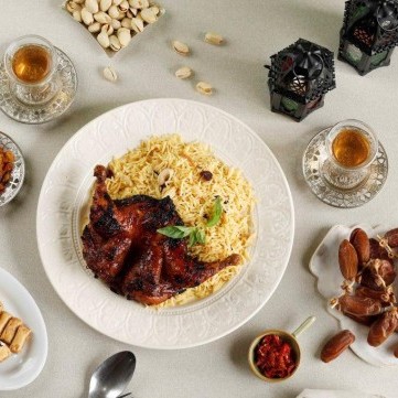 كبسة الدجاج بالزعفران