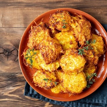 البطاطس المقرمشة بالجبن