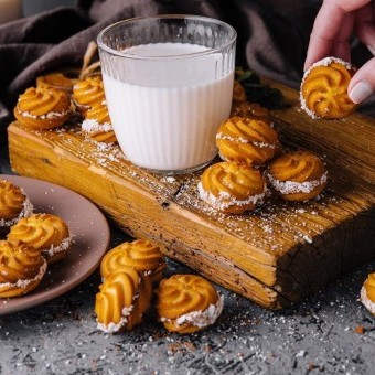 بيتيفور محشي مربى وجوز هند