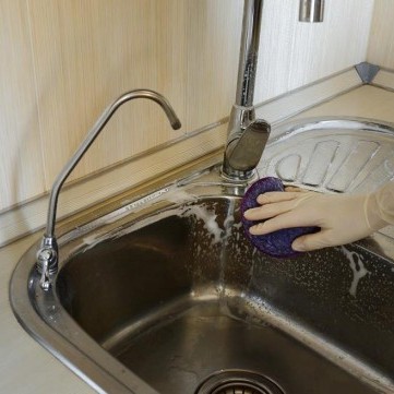 أسرار الحفاظ على مجلى الفولاذ لامعاً