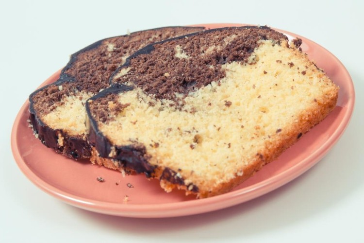 كيك بالشوكولاتة والفانيليا