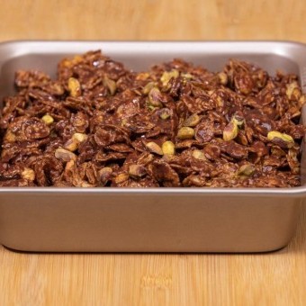 كيكة الكوكيز بالشوكولاتة والكورن فليكس بالفيديو