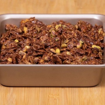 كيكة الكوكيز بالشوكولاتة والكورن فليكس بالفيديو