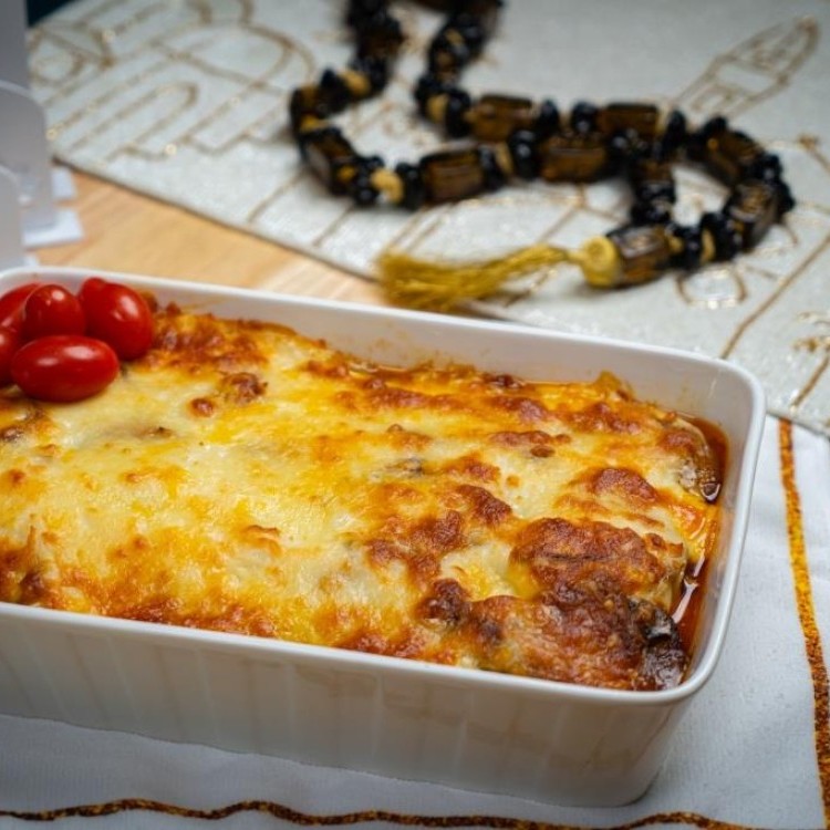 مسقعة البشاميل بالفيديو