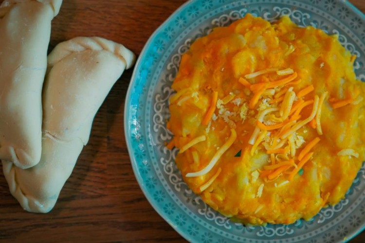 Savory Mashed Potato Filling for Delicious Samosas