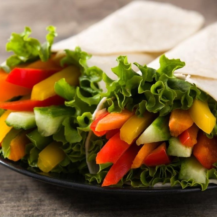 لفائف تورتيلا بالخضار