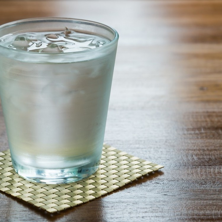 ما هي مضار شرب الماء البارد؟