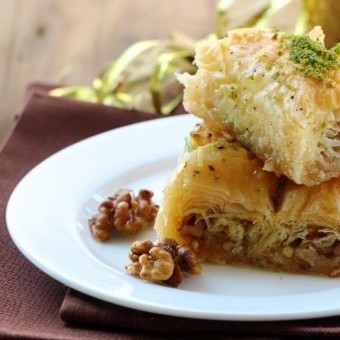 كلاج محشي بالجوز